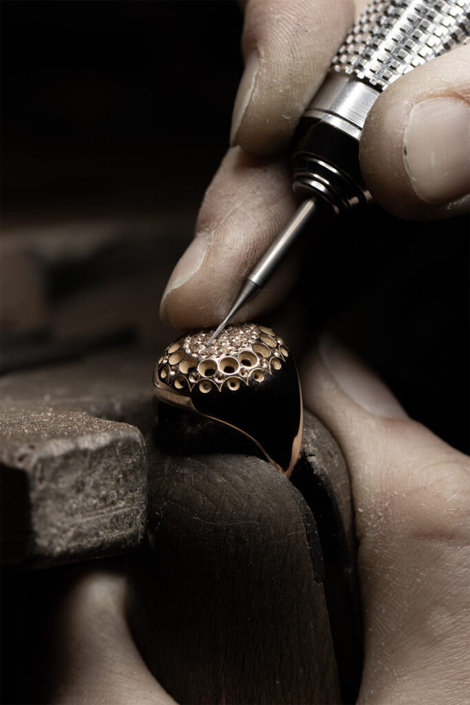 bespoke jewelry, custom jewelry, customizable jewelry, french jewelry designer, thea jewelry